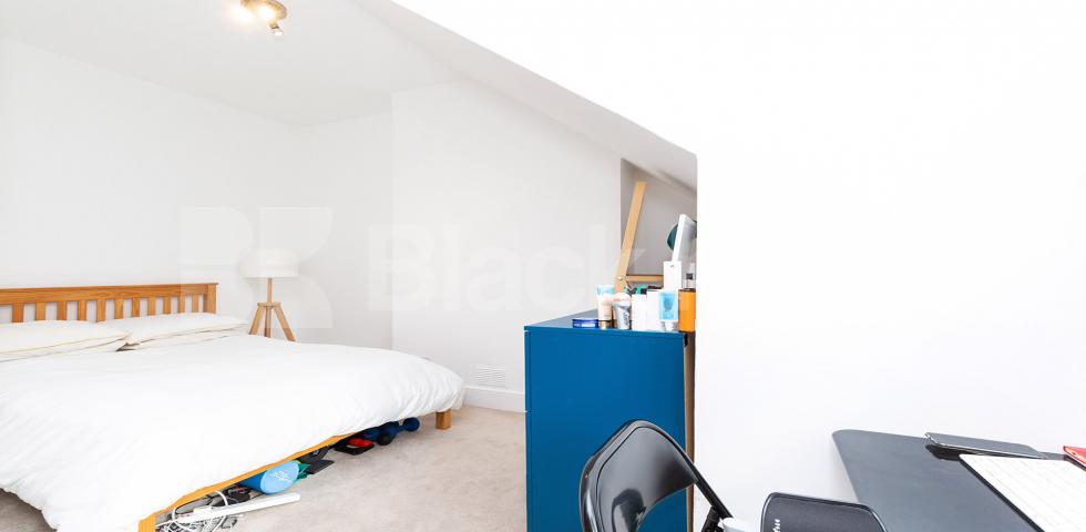 			1 Bedroom, 1 bath, 1 reception Flat			 Priory Road, CROUCH END